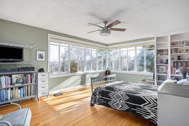 228 N Galbraith Ave, Kerrville, TX 78028