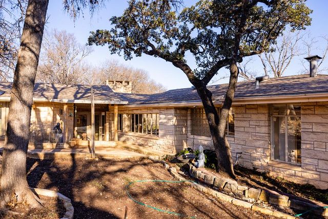 228 N Galbraith Ave, Kerrville, TX 78028
