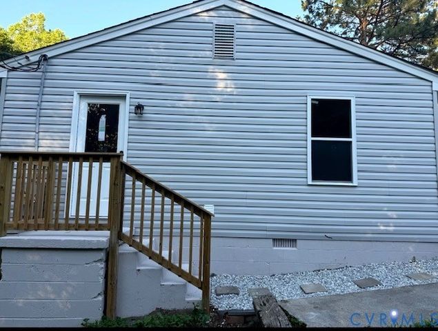 19706 Albert Dr, Dinwiddie, VA 23841