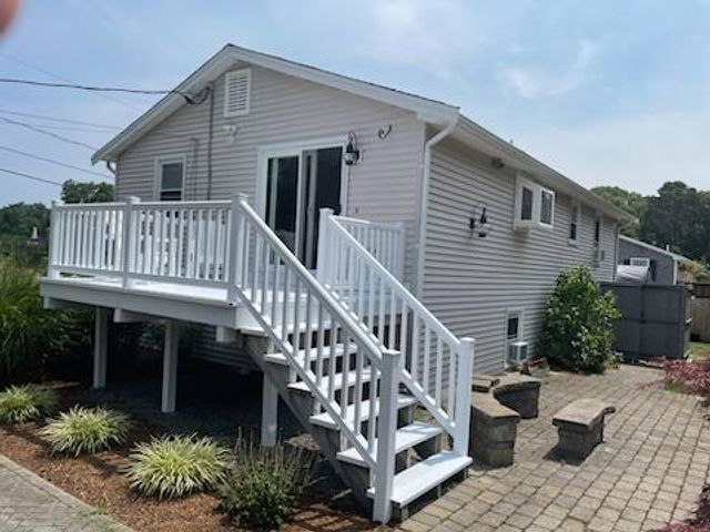 77 Delta Street, Hyannis, MA 02601