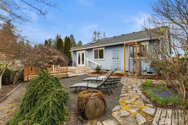 230 May Street W, Port Orchard, WA 98366