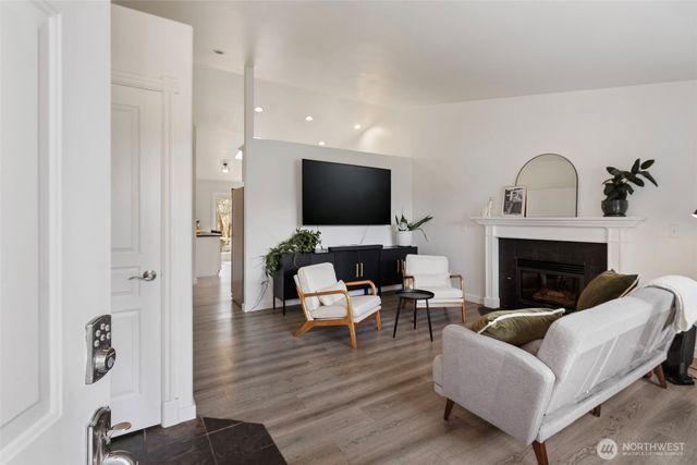 230 May Street W, Port Orchard, WA 98366