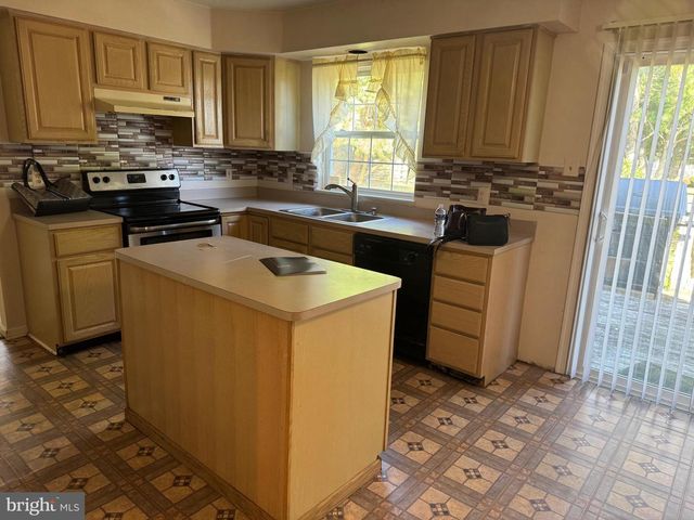 407 MAPLEWOOD DR, Middletown, DE 19709