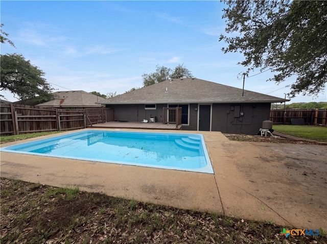 2708 Timberline Drive, Killeen, TX 76543