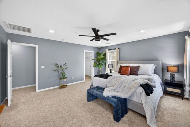 1254 White Oak, El Cajon, CA 92020