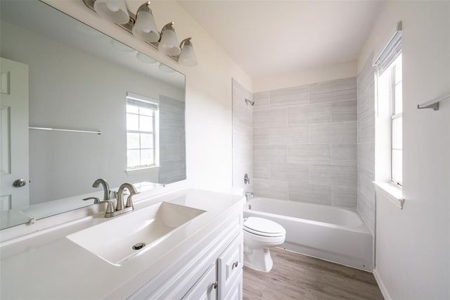 9927 Bilbrook PL B, Austin, TX 78748