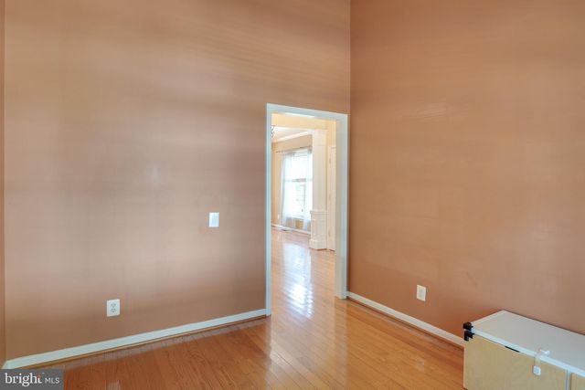 2468 LEYLAND RIDGE RD, Herndon, VA 20171