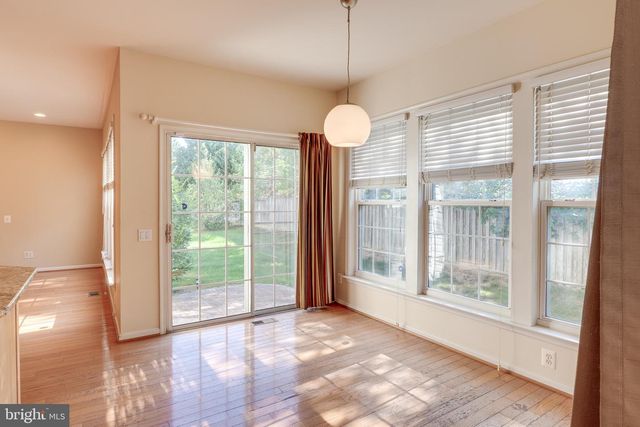 2468 LEYLAND RIDGE RD, Herndon, VA 20171