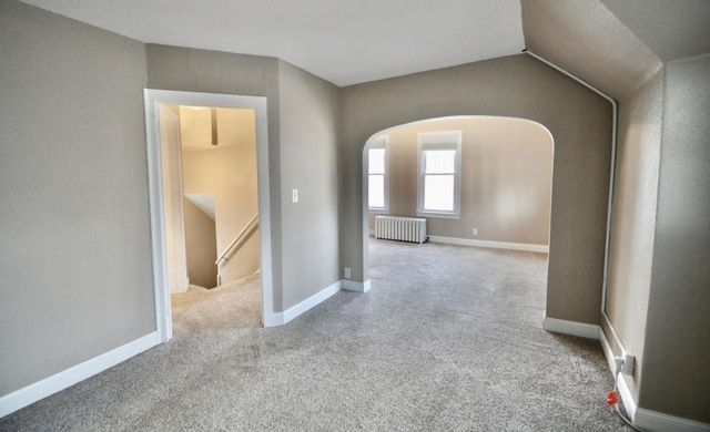 910 7th Street N, Fargo, ND 58102