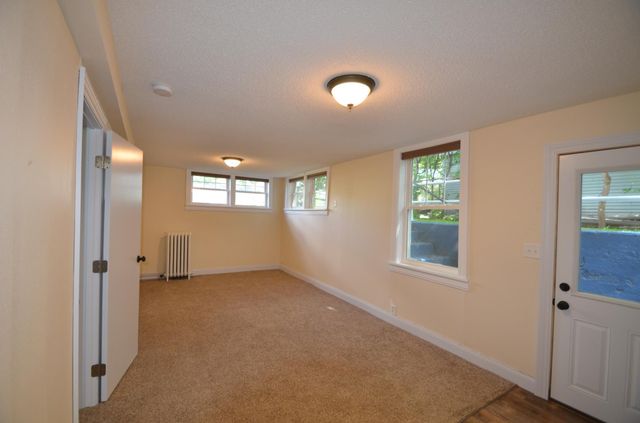 910 7th Street N, Fargo, ND 58102