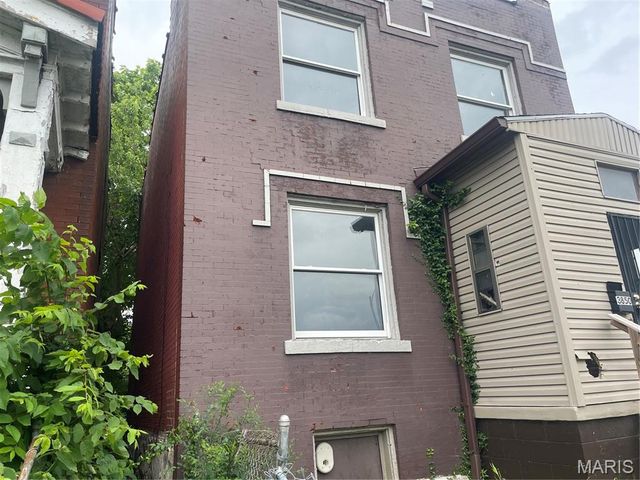 3850 Kennerly Avenue, St Louis, MO 63113