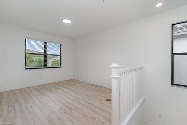 12750 Woodbury DR, Estero, FL 33928