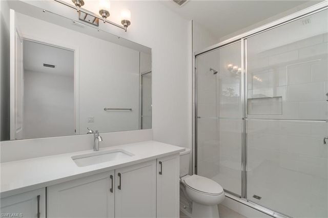 12750 Woodbury DR, Estero, FL 33928