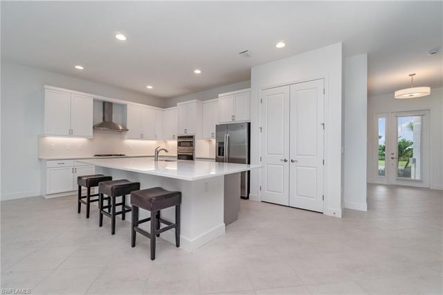 12750 Woodbury DR, Estero, FL 33928