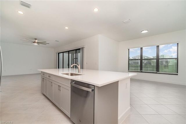 12750 Woodbury DR, Estero, FL 33928