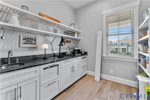 16030 Drumone Rd, Midlothian, VA 23112