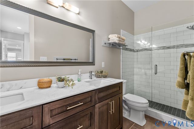 16030 Drumone Rd, Midlothian, VA 23112