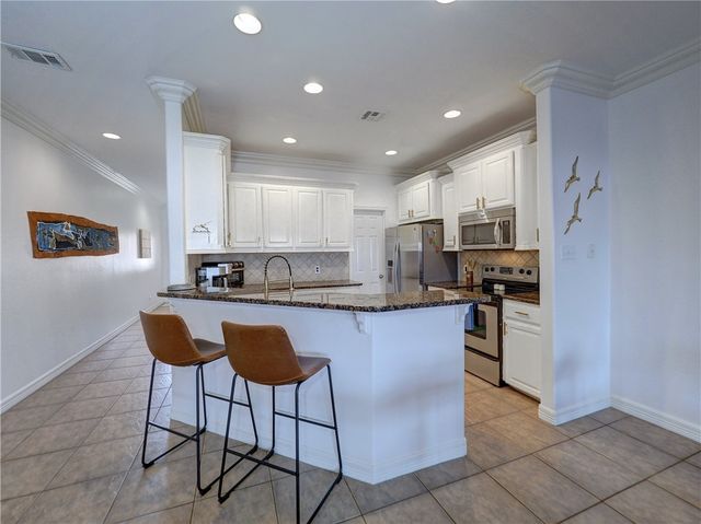 15402 Seamount Cay Ct 102B, Corpus Christi, TX 78418