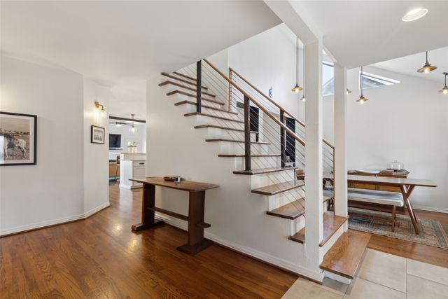 9427 Hobart Street, Dallas, TX 75218