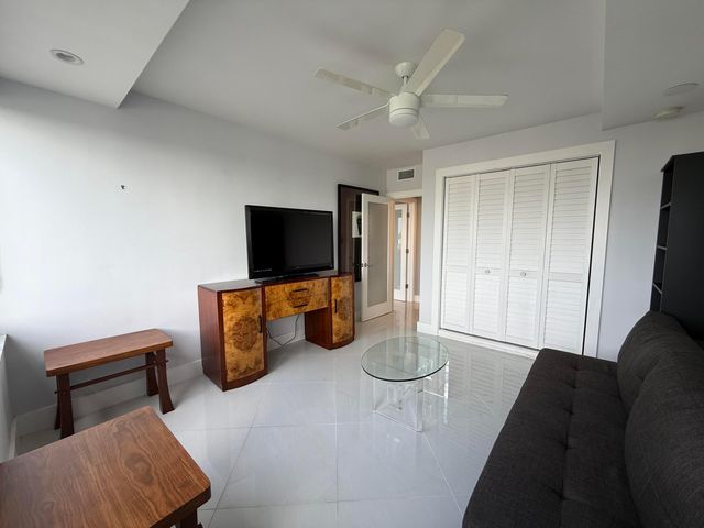 3233 NE 34th Street 1504, Fort Lauderdale, FL 33308