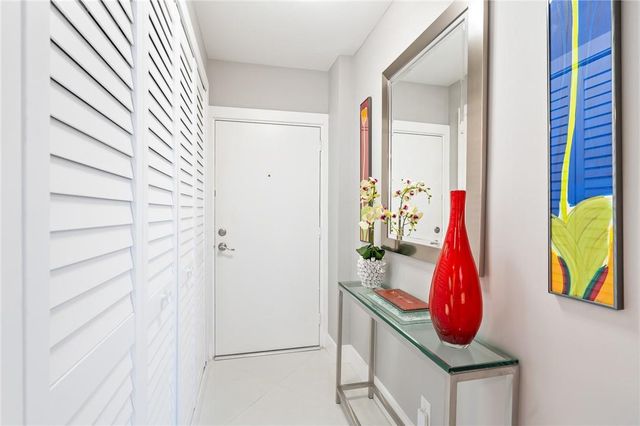3233 NE 34th Street 1504, Fort Lauderdale, FL 33308