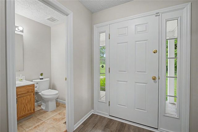 1543 Wilberforce Switch Road, Wilberforce, OH 45385