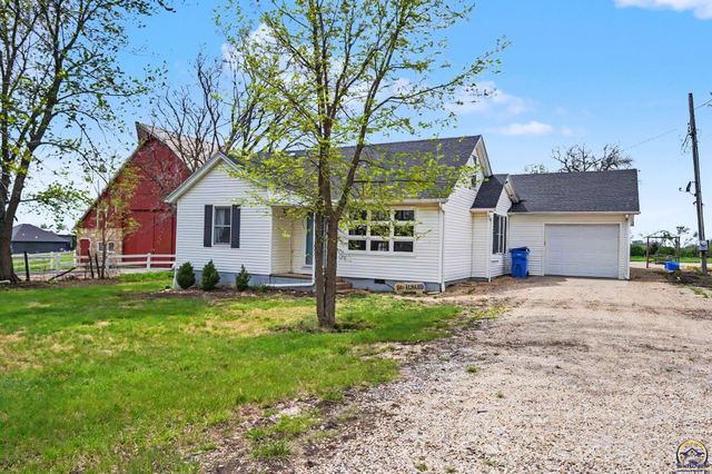 5131 SW Urish RD, Topeka, KS 66610