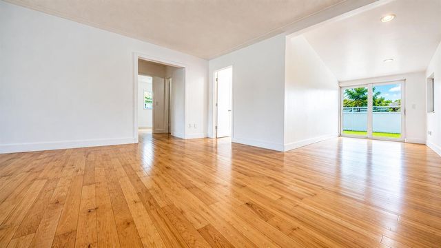 420 SE 4th Court, Pompano Beach, FL 33060