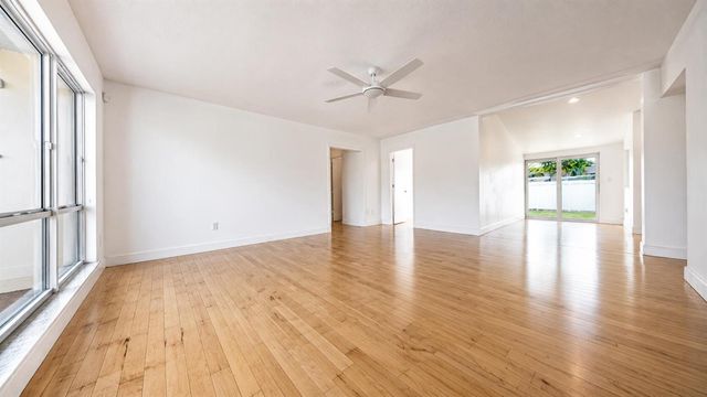 420 SE 4th Court, Pompano Beach, FL 33060