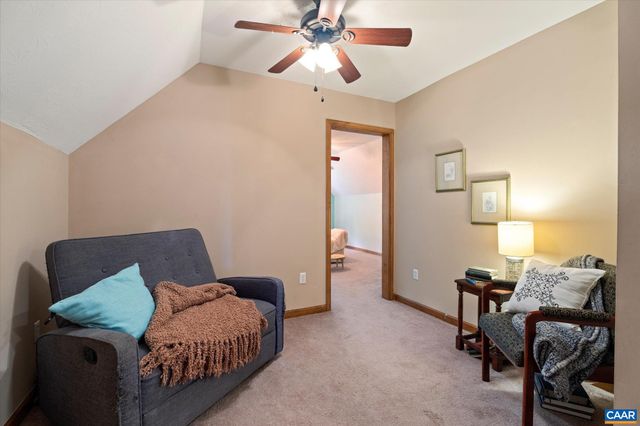 154 RIP RAP RD, Waynesboro, VA 22980