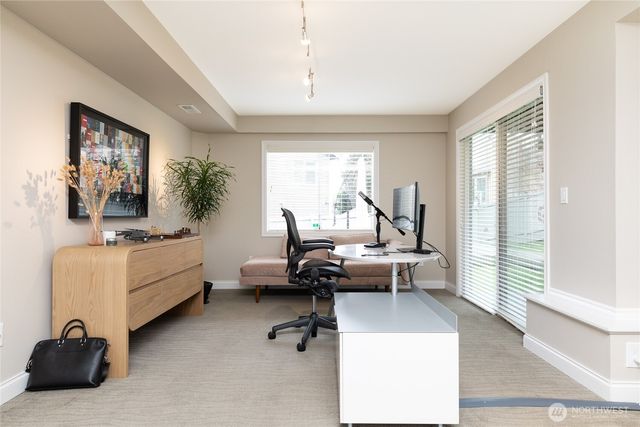 6304 110th Avenue NE, Kirkland, WA 98033