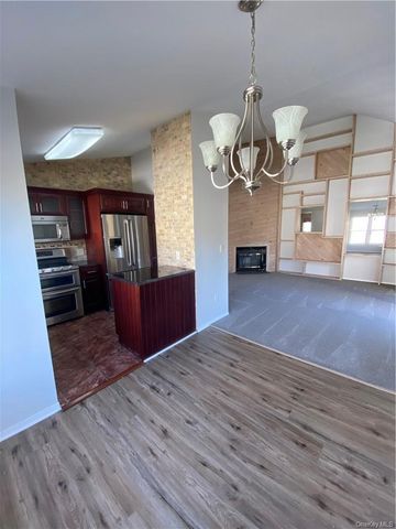 1502 Whispering Hills, Chester, NY 10918
