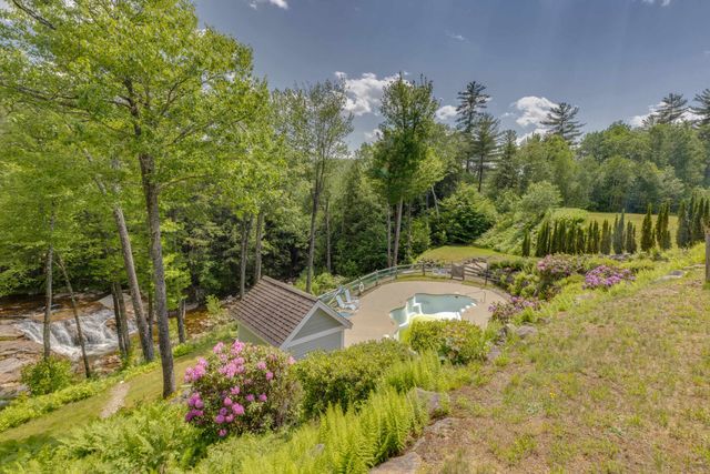 23 Falls Rd Unit 1, Thornton, NH 03285