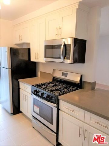 7607 Norton Avenue 4, West Hollywood, CA 90046