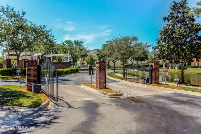 10901 BURNT MILL Road 1107, Jacksonville, FL 32256