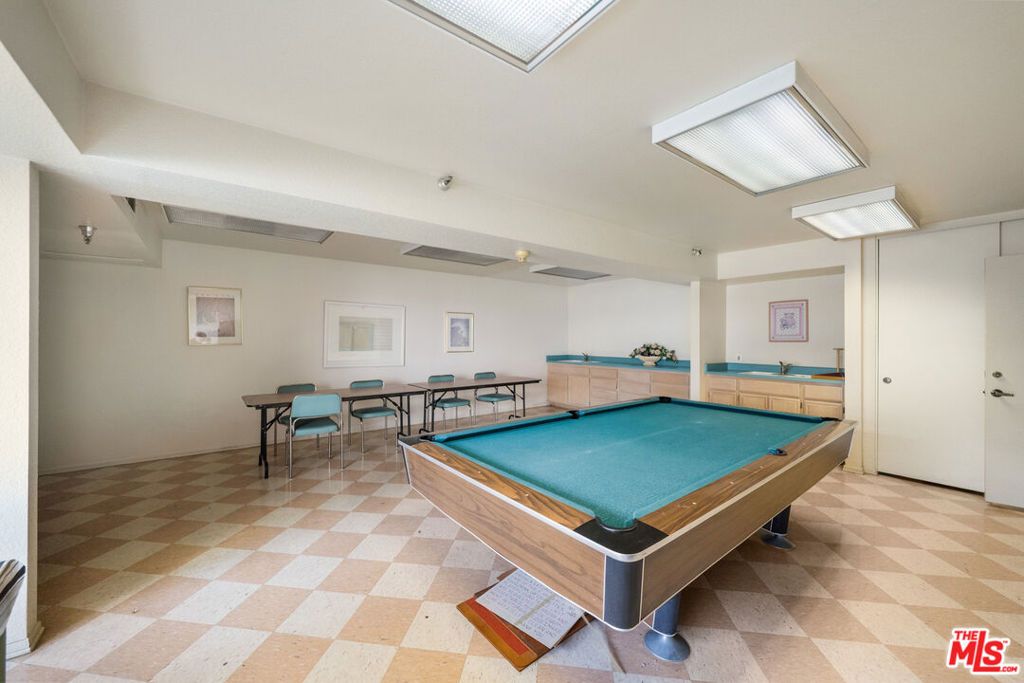 Image 12 of property listing at 11410 Dolan Avenue 341, Downey, CA 90241