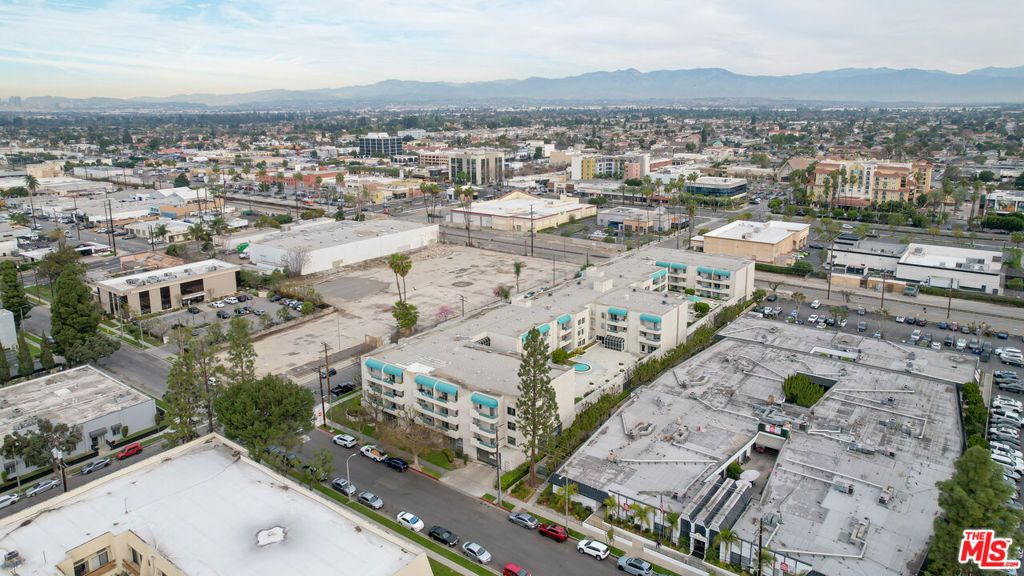 Image 18 of property listing at 11410 Dolan Avenue 341, Downey, CA 90241