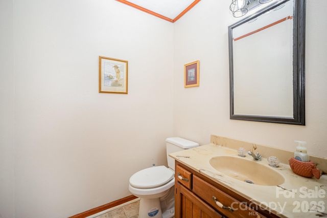 32 Heritage Lane, Shelby, NC 28150