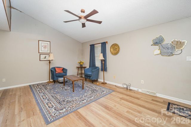 32 Heritage Lane, Shelby, NC 28150