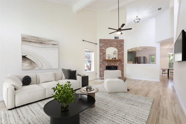 312 Washington Square DR, Leander, TX 78641