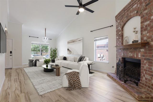 312 Washington Square DR, Leander, TX 78641