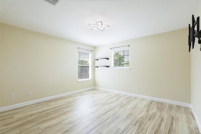 312 Washington Square DR, Leander, TX 78641