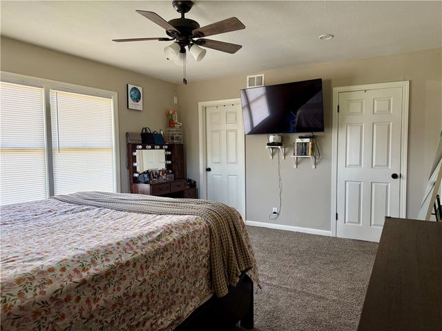 721 S 8th St, Kingsville, TX 78363