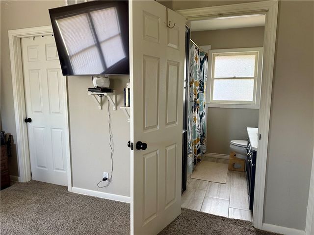 721 S 8th St, Kingsville, TX 78363