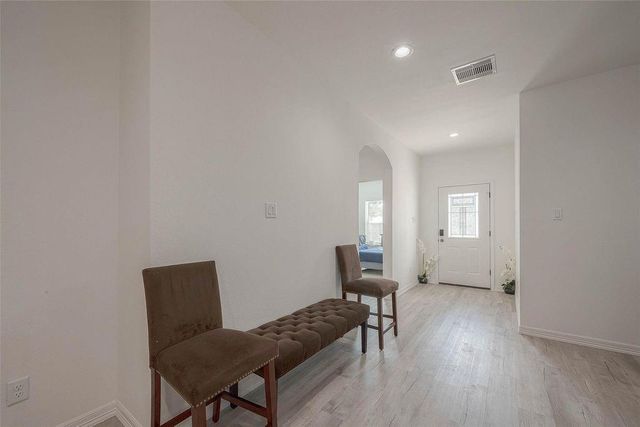 4633 Larkspur Street, Houston, TX 77051