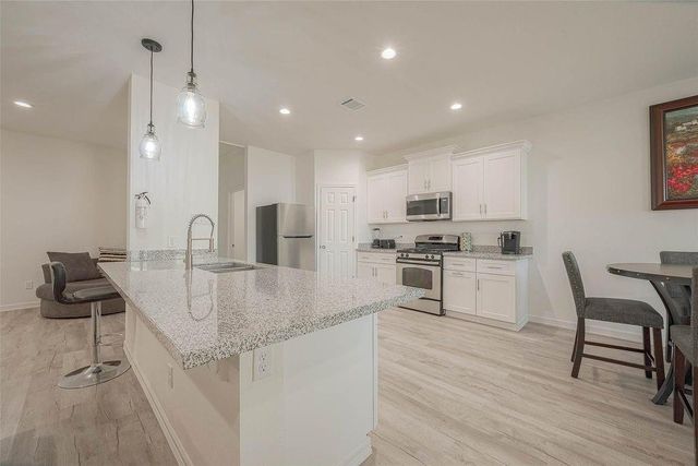 4633 Larkspur Street, Houston, TX 77051