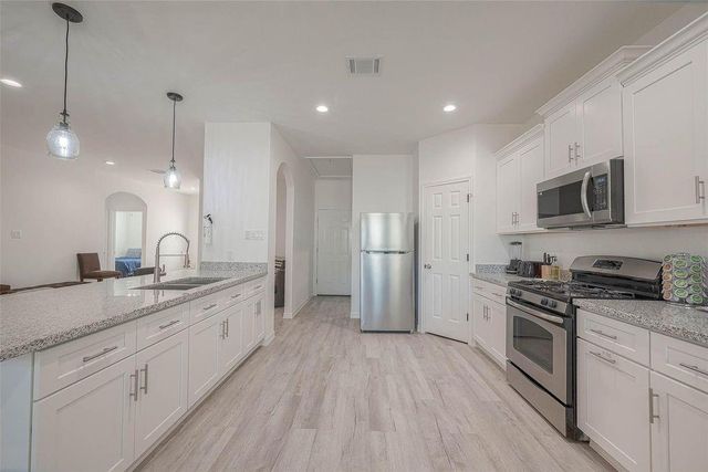 4633 Larkspur Street, Houston, TX 77051