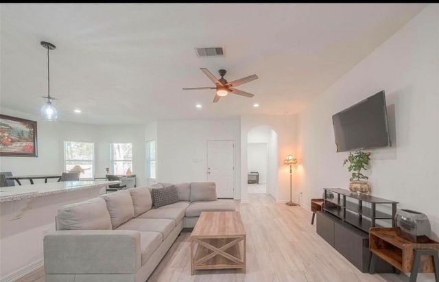 4633 Larkspur Street, Houston, TX 77051