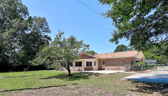 4011 Woodberry Drive, Dothan, AL 36301