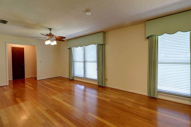 4011 Woodberry Drive, Dothan, AL 36301